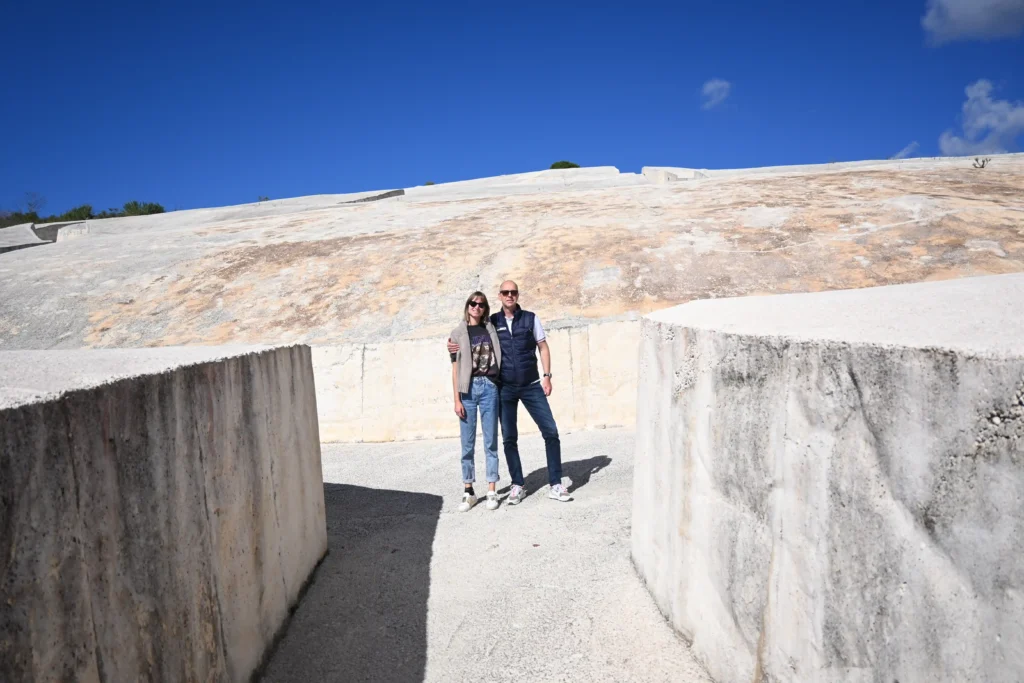 Spring 2023 luxury yoga retreat visiting the Creto by Burri in a sunny day in Sicily. A contemporary art sculpture